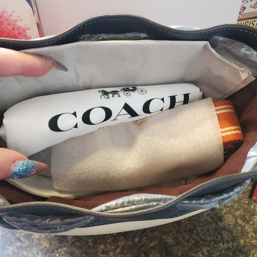 Coach RETAIL Colorblock Pillow Quilted Field Bucket Bag - Orange Cream Tan Navy - Picture 14 of 17